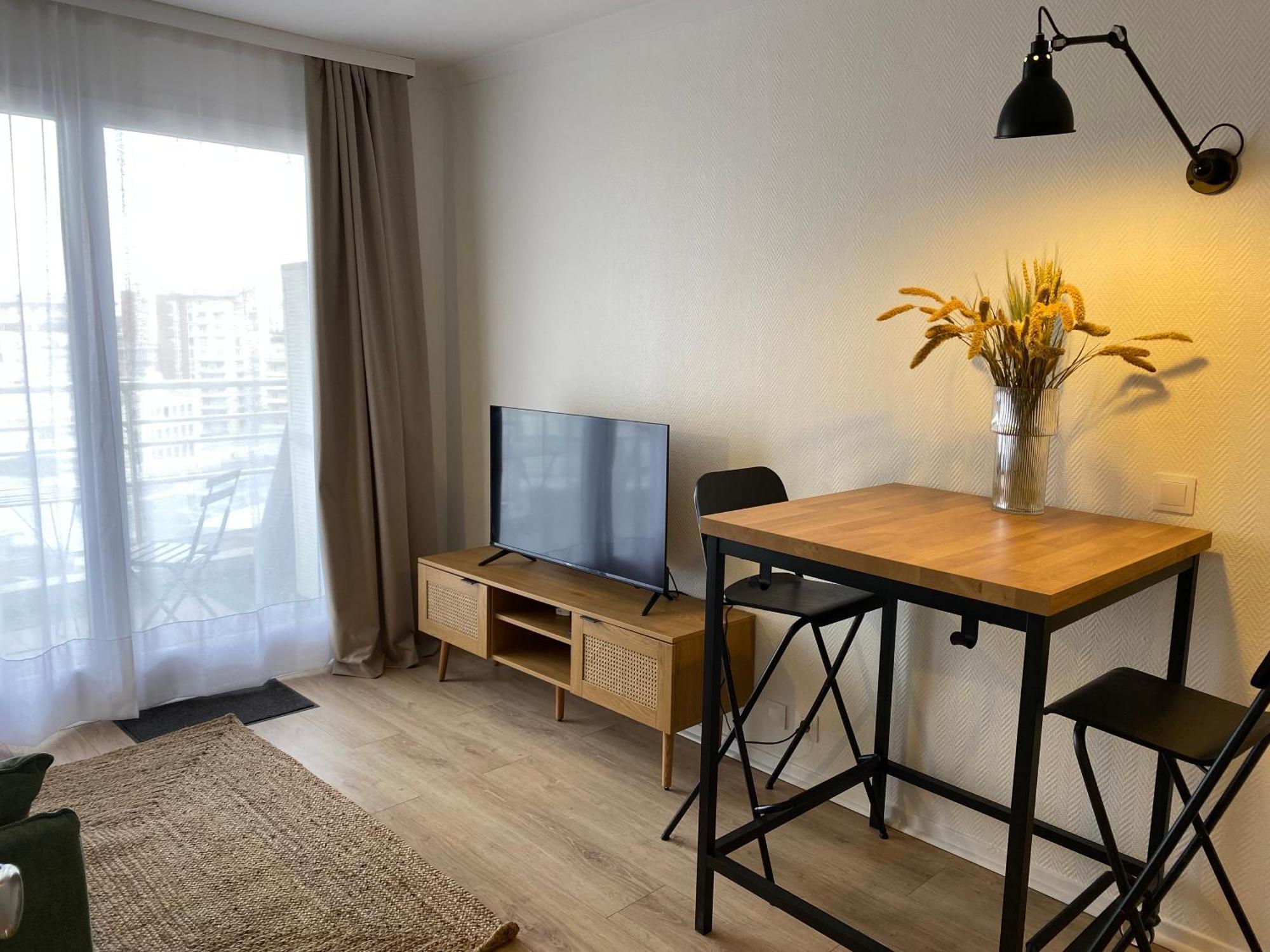 Cosy In La Defense *