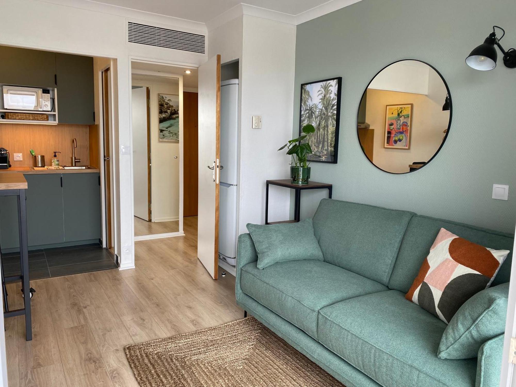 Apartment Cosy In La Defense Courbevoie